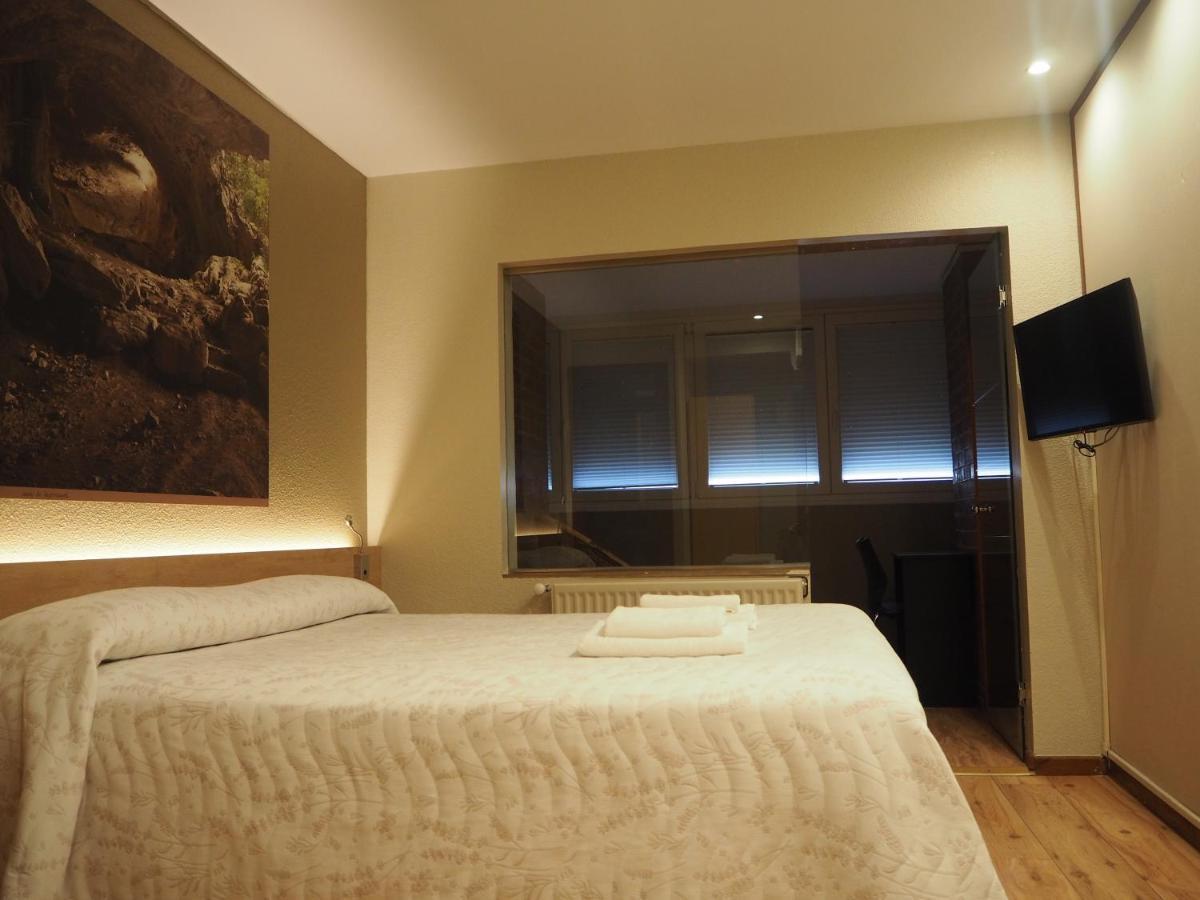 Acella Gasthof Pamplona